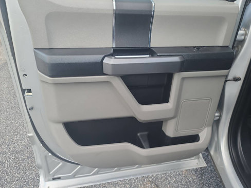Used 2017 Ford F150 XLT image 27