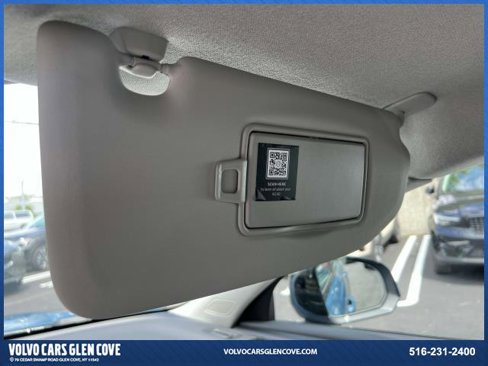 Certified 2023 Volvo XC40 B5 Plus w/ Protection Package Premier image 33