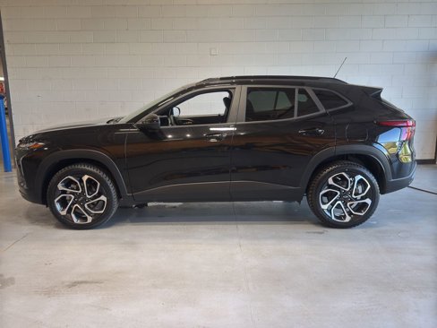 Used 2024 Chevrolet Trax RS image 43
