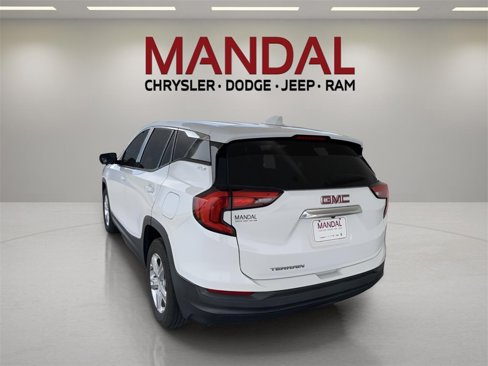 Used 2020 GMC Terrain SLE image 10