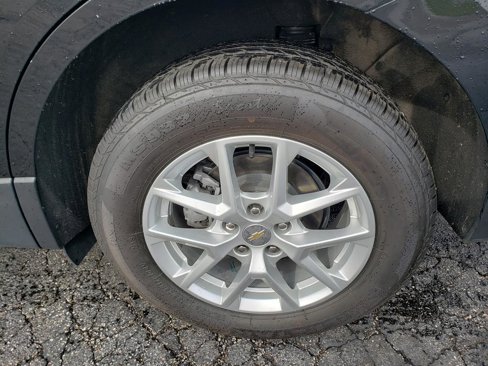 Used 2023 Chevrolet Equinox LT image 28