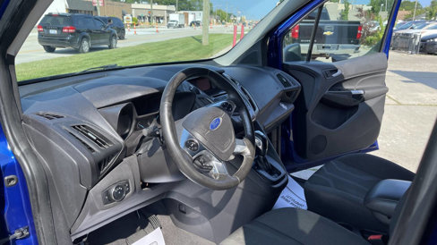Used 2017 Ford Transit Connect XLT image 26