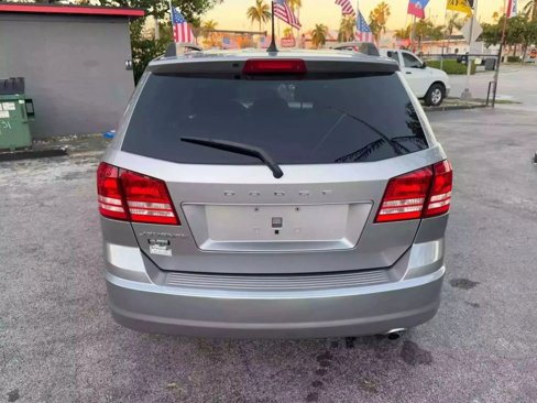 Used 2017 Dodge Journey SE w/ Flexible Seating Group image 12