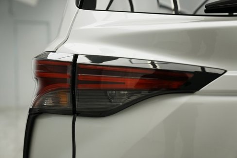 Used 2024 Toyota Sienna Limited image 17