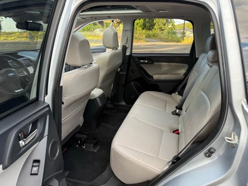 Used 2014 Subaru Forester 2.5i Touring image 23