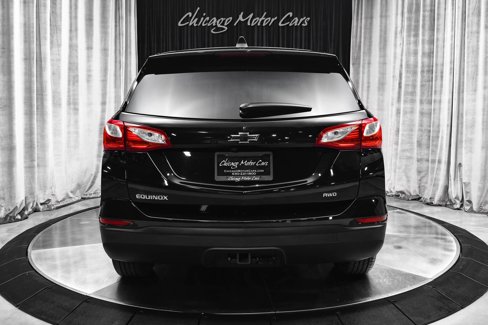 Used 2019 Chevrolet Equinox LS w/ LS Convenience Package image 4