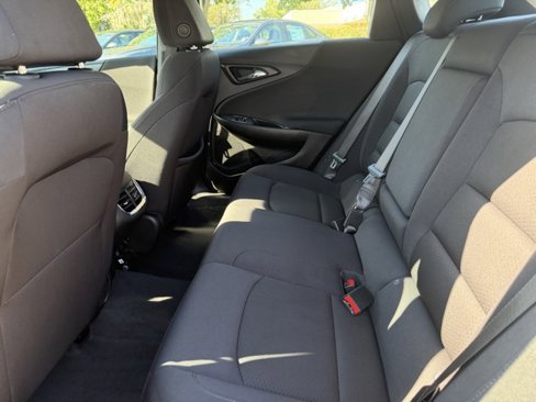 Used 2024 Chevrolet Malibu LT image 11