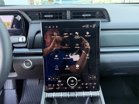 New 2026 GMC Terrain AT4 w/ Convenience Package III image 22