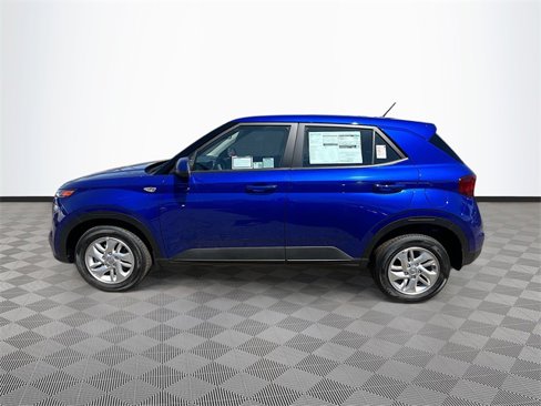 New 2025 Hyundai Venue SE image 4