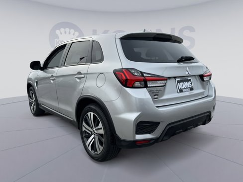 Used 2024 Mitsubishi Outlander Sport SE image 4