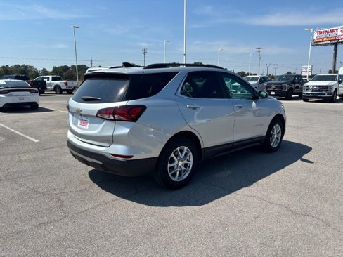 Used 2022 Chevrolet Equinox LT image 3