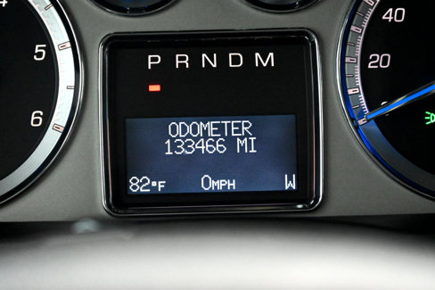 Used 2011 Cadillac Escalade ESV Luxury image 26
