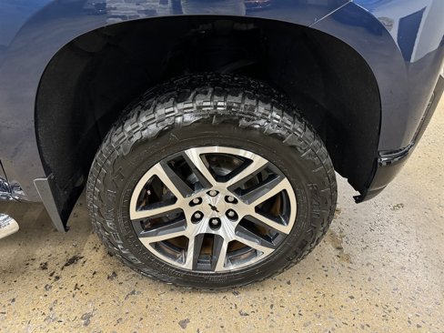 Used 2020 Chevrolet Silverado 1500 Custom Trail Boss w/ Custom Convenience Package image 19