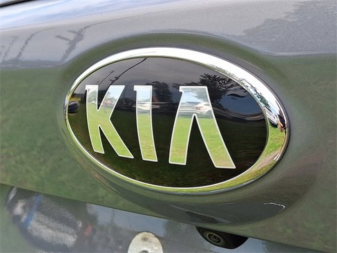 Certified 2021 Kia Sorento EX image 30