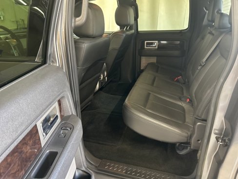 Used 2014 Ford F150 Platinum image 8