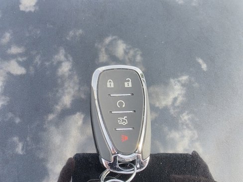 Used 2022 Chevrolet Malibu LT image 28