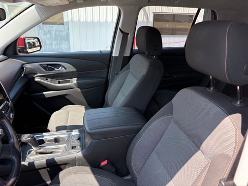 Used 2019 Chevrolet Traverse LT w/ LPO, Cargo Package image 22