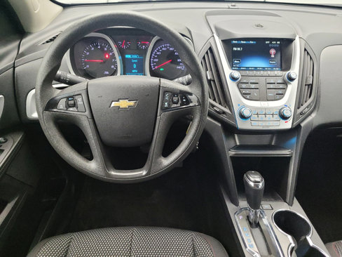 Used 2017 Chevrolet Equinox LS image 22