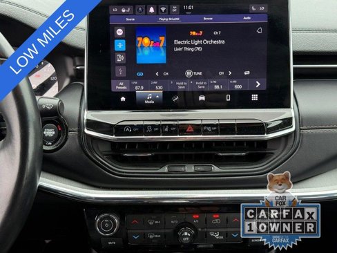 Used 2022 Jeep Compass Limited image 13