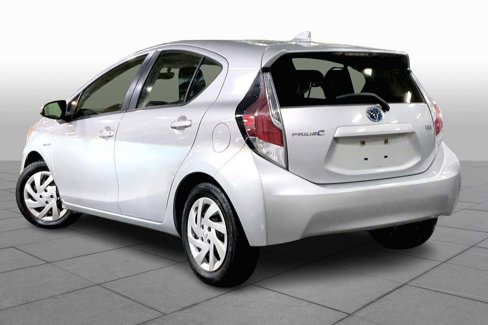 Used 2015 Toyota Prius C One image 11