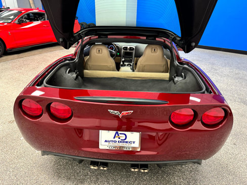 Used 2006 Chevrolet Corvette Coupe w/ Preferred Equipment Group image 25