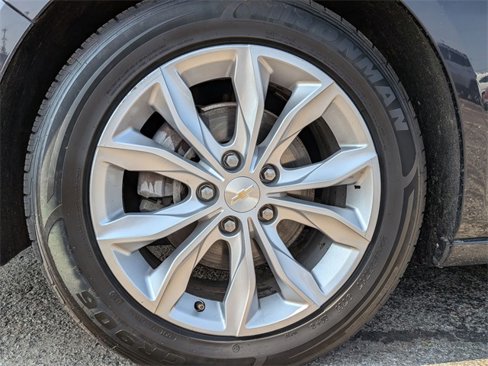 Used 2023 Chevrolet Malibu LT image 31