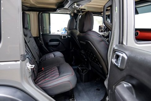 Used 2022 Jeep Wrangler Unlimited Rubicon w/ Steel Bumper Group image 75