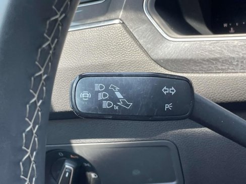 Used 2022 Volkswagen Tiguan SE image 21