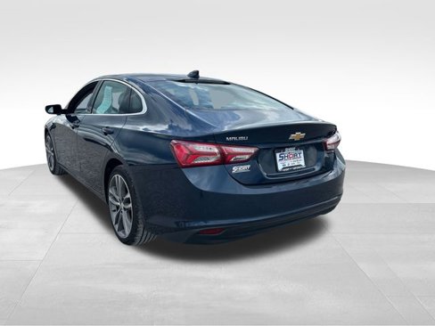 Used 2022 Chevrolet Malibu LT image 3