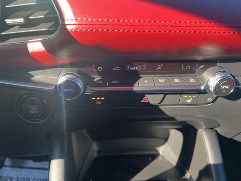 Used 2024 MAZDA MAZDA3 s image 26