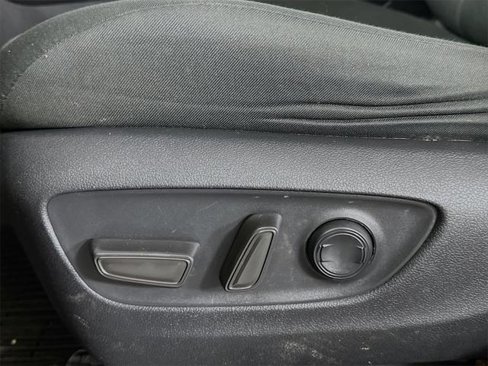 Certified 2020 Toyota RAV4 XLE image 23