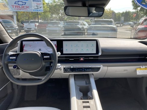 Used 2024 Hyundai Ioniq 6 SEL image 11