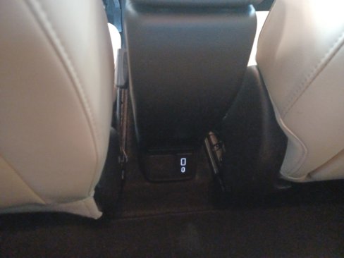 Used 2021 Buick Encore GX Select image 17