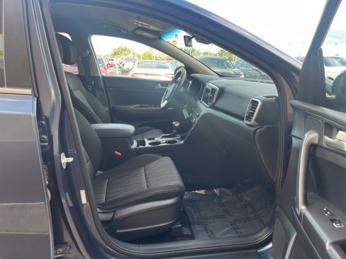 Used 2020 Kia Sportage LX image 28