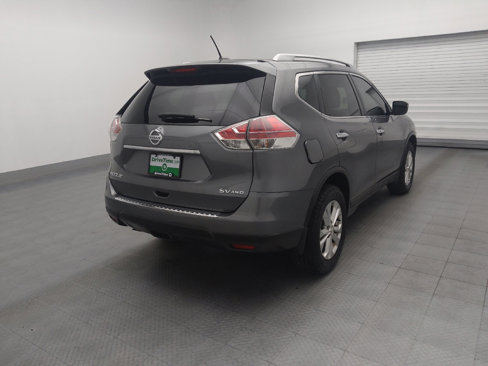 Used 2016 Nissan Rogue SV w/ SV Moonroof Package image 9
