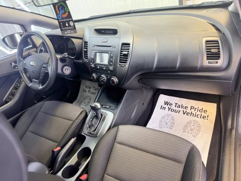 Used 2016 Kia Forte LX w/ LX Popular Plus Package image 27
