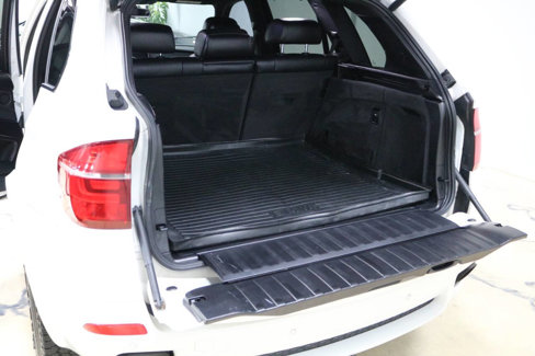 Used 2011 BMW X5 xDrive50i image 19