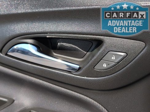 Used 2022 Chevrolet Equinox RS w/ RS Leather Package image 17
