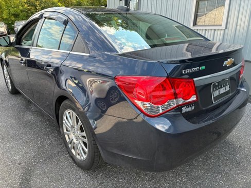 Used 2015 Chevrolet Cruze Eco image 6
