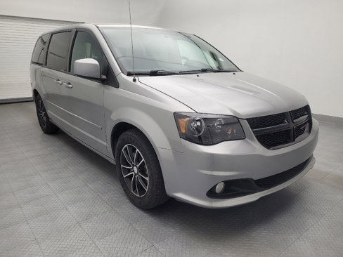 Used 2016 Dodge Grand Caravan SXT image 14