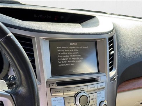 Used 2013 Subaru Outback 2.5i Limited image 14