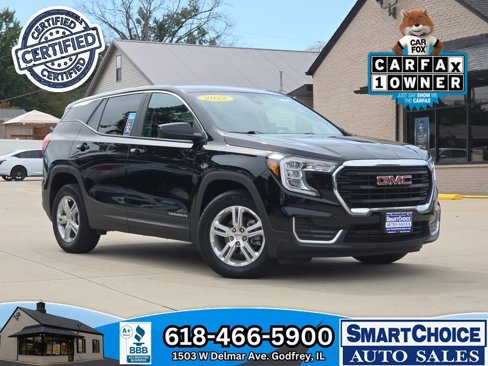 Used 2022 GMC Terrain SLE image 1