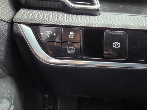 Used 2023 Kia Sportage LX image 15