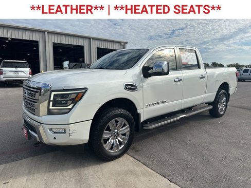 Used 2020 Nissan Titan SL w/ Moonroof Package image 3