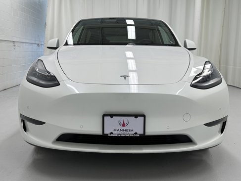 Used 2021 Tesla Model Y Long Range image 5