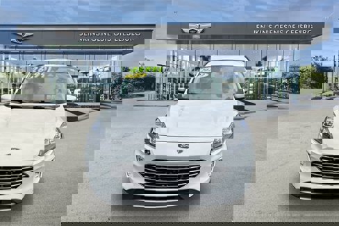 Used 2022 Ford Escape Titanium w/ Titanium Elite Package image 2