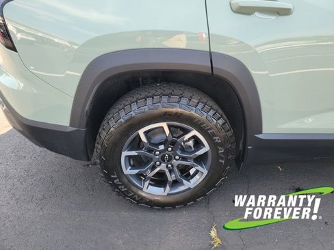 New 2026 Chevrolet Equinox ACTIV w/ Safety and Technology Package image 21