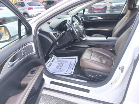 Used 2016 Lincoln MKZ w/ Equipment Group 300A Reserve image 9
