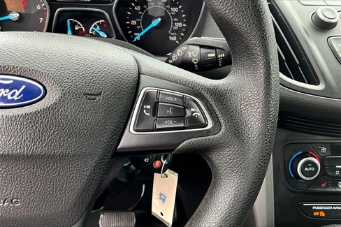Used 2018 Ford Escape SE image 18