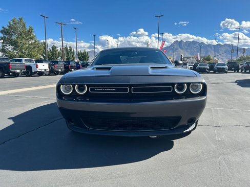 Used 2016 Dodge Challenger SXT image 8
